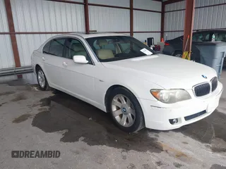 2006 BMW 7 Series 750Li with VIN WBAHN83566DT30332, listed as a IAAI auction lot 42705997 with 130,174 mi miles and . Bid and sale history available at DreamBid. Image 1.