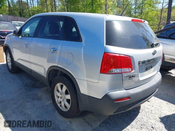 2011 Kia Sorento LX with VIN 5XYKT3A16BG022655, listed as a IAAI auction lot 42053276 with 140,270 mi miles and . Bid and sale history available at DreamBid. Image 3.