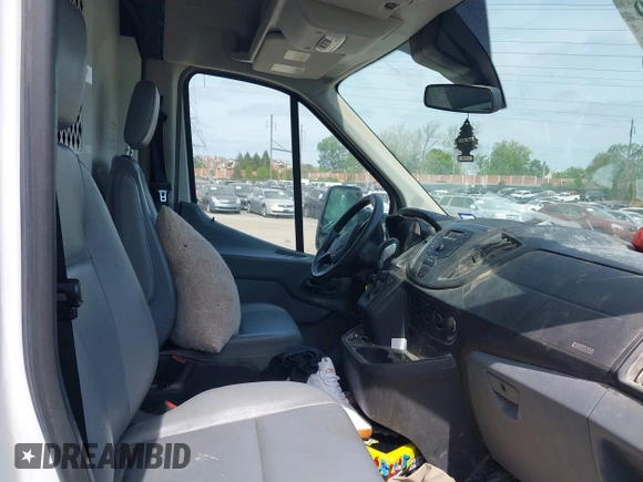 2018 Ford Transit with VIN 1FTBW2CM6JKA88298, listed as a IAAI auction lot 42112029 with 119,425 mi miles and . Bid and sale history available at DreamBid. Image 5.