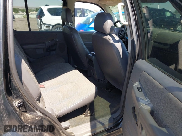 2005 Ford Explorer XLS with VIN 1FMZU72K15UA41039, listed as a IAAI auction lot 42682162 with 214,456 mi miles and . Bid and sale history available at DreamBid. Image 8.