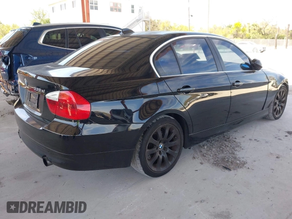 2008 BMW 3 Series 335xi with VIN WBAVD53588A284754, listed as a IAAI auction lot 41811783 with 239,309 mi miles. Bid and sale history available at carsss.com. Image 4.