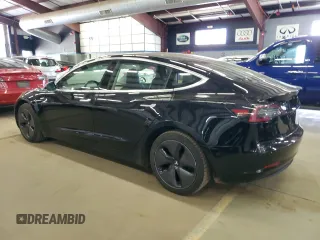 2018 Tesla Model 3 Long Range Battery z VIN 5YJ3E1EB4JF144295, wystawiony jako Copart lot #58754715 z przebiegiem 63 569 mil mil oraz Tytuł czysty. Historia ofert i sprzedaży dostępna na DreamBid. Obrazek 2.