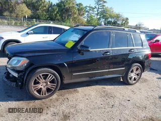 2014 Mercedes-Benz GLK 350 with VIN WDCGG5HB8EG309091, listed as a IAAI auction lot 41837216 with 174,927 mi miles and . Bid and sale history available at carsss.com. Image 15.