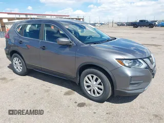 2019 Nissan Rogue SL with VIN 5N1AT2MV5KC830564, listed as a IAAI auction lot 42024737 with 121,523 mi miles and . Bid and sale history available at carsss.com. Image 1.