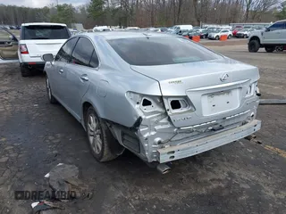 2010 Lexus ES with VIN JTHBK1EG8A2350138, listed as a IAAI auction lot 41732117 with 162,929 mi miles. Bid and sale history available at carsss.com. Image 3.