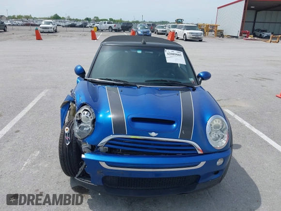 2006 MINI Convertible S with VIN WMWRH335X6TK59110, listed as a IAAI auction lot 42089085 with 101,303 mi miles and . Bid and sale history available at DreamBid. Image 12.