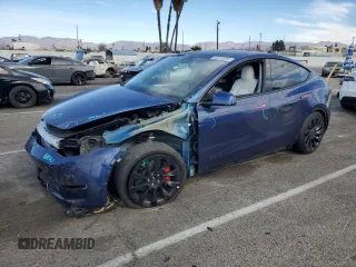 2022 Tesla Model Y Performance z VIN 7SAYGDEF0NF564231, wystawiony jako Copart lot #87210204 z przebiegiem 39 477 mil mil oraz Szkoda całkowita • Salvage title. Historia ofert i sprzedaży dostępna na DreamBid. Obrazek 1.