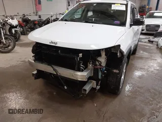 2022 Jeep Compass Latitude with VIN 3C4NJDBB9NT147839, listed as a IAAI auction lot 41620597 with 26,350 mi miles and . Bid and sale history available at DreamBid. Image 6.