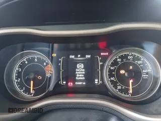 2017 Jeep Cherokee Latitude with VIN 1C4PJMCB4HW570754, listed as a IAAI auction lot 42159375 with 154,887 mi miles. Bid and sale history available at carsss.com. Image 7.