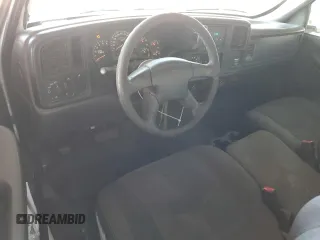 2004 Chevrolet Silverado 1500 Work Truck with VIN 1GCEC14X54Z180183, listed as a Copart auction lot 44000635 with 0 mi miles and Salvage Title. Bid and sale history available at carsss.com. Image 8.