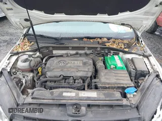 2016 Volkswagen Golf SportWagen TSI SE with VIN 3VWC17AU3GM510173, listed as a IAAI auction lot 41615322 with 133,690 mi miles. Bid and sale history available at carsss.com. Image 10.