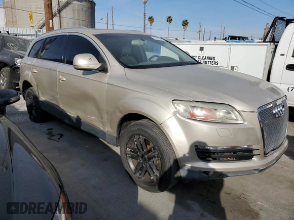 2007 Audi Q7 with VIN WA1AV74L47D031882, listed as a Copart auction lot 39366983 with 138,929 mi miles and Non repairable. Bid and sale history available at DreamBid. Image 4.