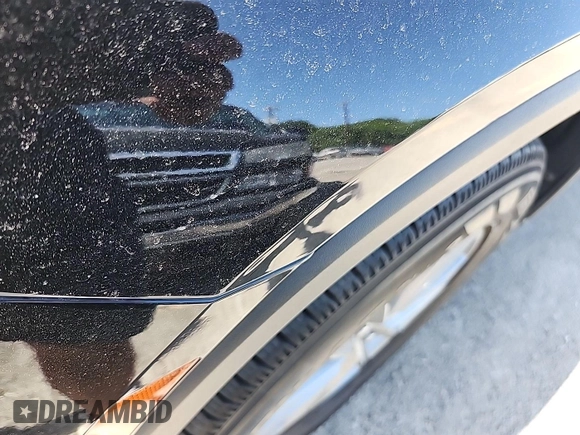 2022 Chevrolet Traverse LT Cloth z VIN 1GNERGKW0NJ146381, wystawiony jako IAAI lot #42558331 z przebiegiem 79 527 mil mil oraz . Historia ofert i sprzedaży dostępna na DreamBid. Obrazek 2.