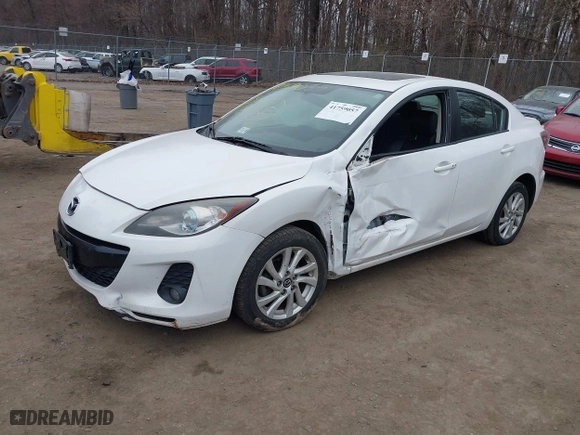 2013 Mazda Mazda3 i Grand Touring with VIN JM1BL1WP2D1781548, listed as a IAAI auction lot 41759057 with 138,915 mi miles. Bid and sale history available at carsss.com. Image 17.