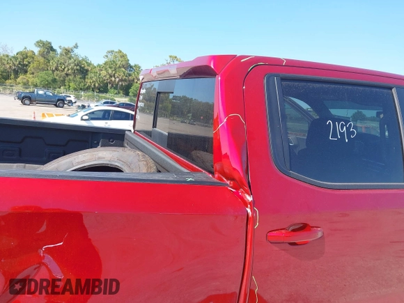 2025 Chevrolet Silverado 1500 RST with VIN 3GCPADED5SG204239, listed as a IAAI auction lot 42055666 with 496 mi miles and . Bid and sale history available at DreamBid. Image 17.