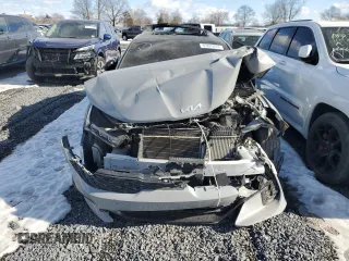 2022 Kia K5 GT with VIN 5XXG44J81NG134102, listed as a Copart auction lot 85820824 with 47,816 mi miles and Salvage Title. Bid and sale history available at carsss.com. Image 5.