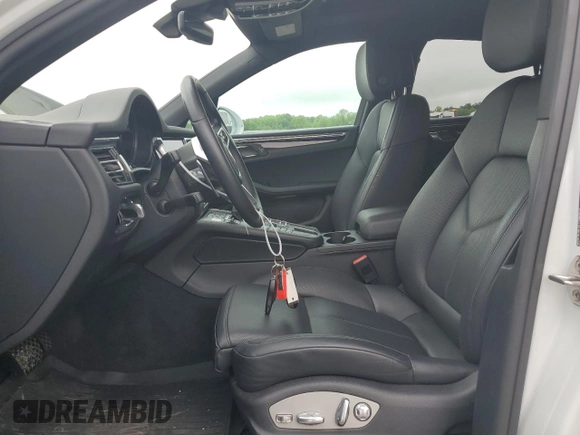 2020 Porsche Macan with VIN WP1AA2A59LLB10148, listed as a Copart auction lot 56995375 with 22,807 mi miles and Salvage title. Bid and sale history available at DreamBid. Image 7.