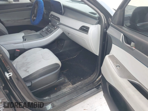 2021 Hyundai Palisade SEL z VIN KM8R34HE5MU202798, wystawiony jako IAAI lot #42339654 z przebiegiem 104 689 mil mil oraz . Historia ofert i sprzedaży dostępna na DreamBid. Obrazek 5.