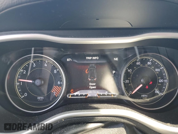 2014 Jeep Cherokee Trailhawk with VIN 1C4PJMBB3EW158869, listed as a Copart auction lot 42860515 with 135,172 mi miles and Non repairable. Bid and sale history available at DreamBid. Image 9.