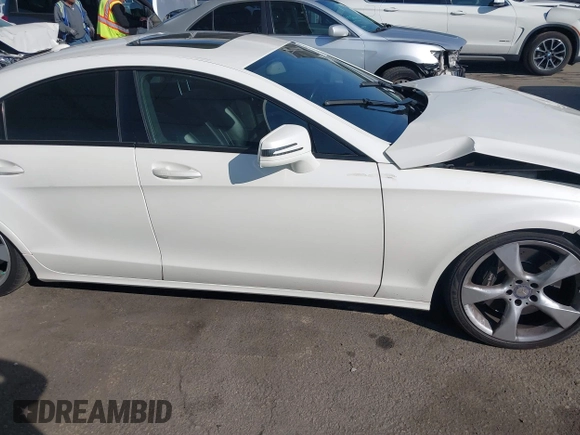 2014 Mercedes-Benz CLS-Class CLS 550 with VIN WDDLJ7DB9EA108235, listed as a IAAI auction lot 41425861 with 94,073 mi miles. Bid and sale history available at carsss.com. Image 14.