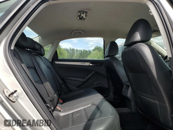 2012 Volkswagen Passat SE с VIN 1VWBP7A32CC003066, выставлен на аукционе Copart как лот 57179695 с пробегом 264 274 миль миль и Чистый • Clean title. История ставок и продаж доступна на DreamBid. Изображение 10.