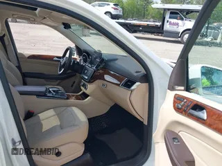 2019 Mercedes-Benz GLS with VIN 4JGDF6EE0KB232821, listed as a IAAI auction lot 42095895 with 62,532 mi miles. Bid and sale history available at carsss.com. Image 5.