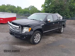 2009 Ford F-150 XL z VIN 1FTPW14V39FA99058, wystawiony jako IAAI lot #42300326 z przebiegiem 198 000 mil mil oraz . Historia ofert i sprzedaży dostępna na DreamBid. Obrazek 17.