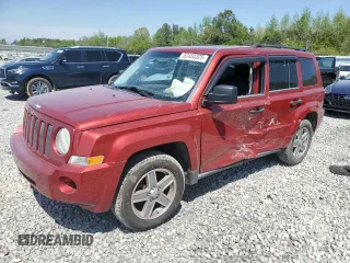 2008 Jeep Patriot Sport z VIN 1J8FF28W08D703852, wystawiony jako Copart lot #52450325 z przebiegiem 218 451 mil mil oraz Szkoda całkowita • Salvage title. Historia ofert i sprzedaży dostępna na DreamBid. Obrazek 1.