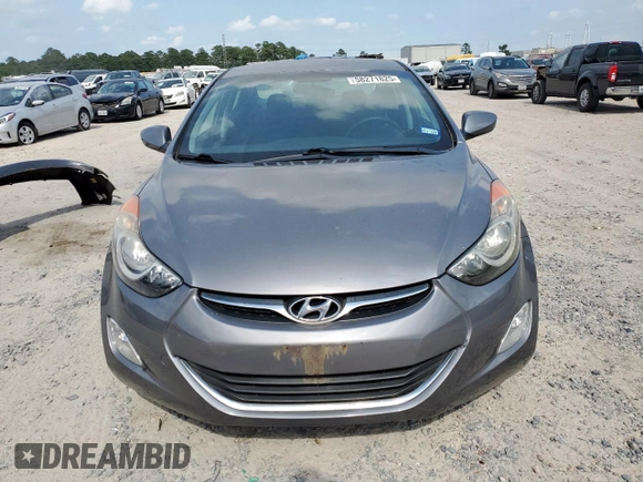 2013 Hyundai Elantra GLS z VIN 5NPDH4AE4DH292871, wystawiony jako Copart lot #58271825 z przebiegiem 74 746 mil mil oraz Szkody całkowita. Historia ofert i sprzedaży dostępna na DreamBid. Obrazek 5.