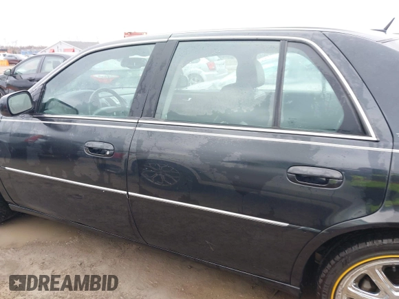 2008 Cadillac DTS 1SC with VIN 1G6KD57Y18U180943, listed as a IAAI auction lot 42031463 with 161,159 mi miles and . Bid and sale history available at carsss.com. Image 14.