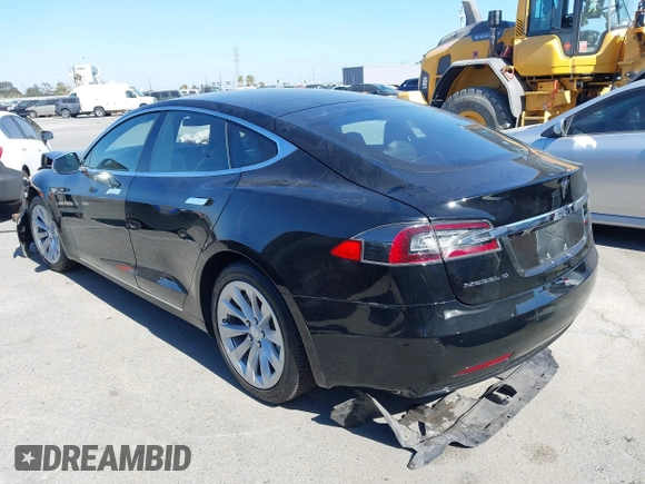 2016 Tesla Model S 70 with VIN 5YJSA1E1XGF148732, listed as a IAAI auction lot 42654257 with Not provided miles and . Bid and sale history available at DreamBid. Image 3.