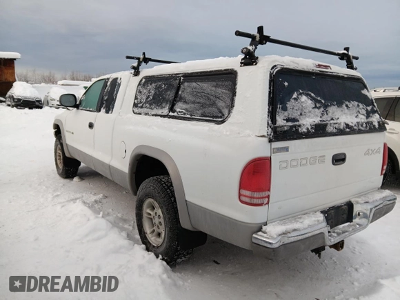 1998 Dodge Dakota SLT with VIN 1B7GG22X0WS597602, listed as a Copart auction lot 84299884 with 187,120 mi miles and Salvage Title. Bid and sale history available at carsss.com. Image 2.