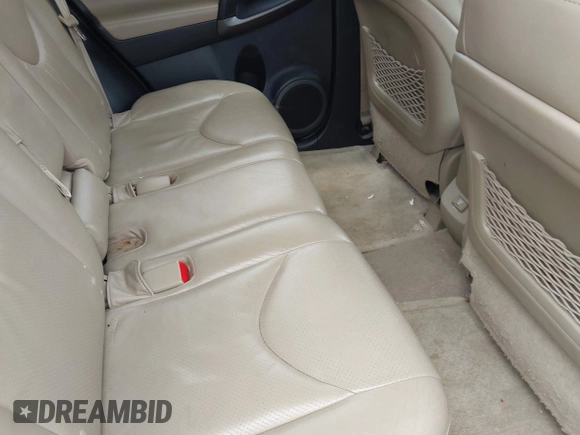 2010 Toyota RAV4 Limited с VIN 2T3YK4DV1AW008258, выставлен на аукционе IAAI как лот 42043403 с пробегом 145 847 миль миль и . История ставок и продаж доступна на DreamBid. Изображение 8.