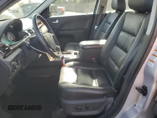2005 Ford Five Hundred Limited z VIN 1FAHP28185G111858, wystawiony jako Copart lot #51687615 z przebiegiem 83 788 mil mil oraz Szkoda całkowita • Salvage title. Historia ofert i sprzedaży dostępna na DreamBid. Obrazek 7.