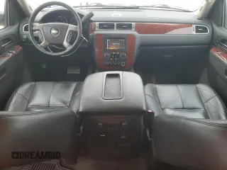 2013 Chevrolet Avalanche LT with VIN 3GNMCFE0XDG166068, listed as a Copart auction lot 43021835 with 148,575 mi miles and Salvage Title. Bid and sale history available at DreamBid. Image 8.