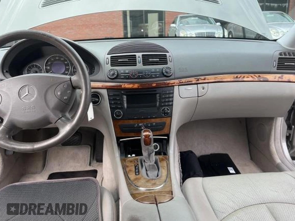 2003 Mercedes-Benz E-Class 3.2L with VIN WDBUF65J53A291922, listed as a Copart auction lot 73341014 with 272,660 mi miles and Clean Title. Bid and sale history available at carsss.com. Image 9.