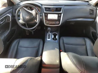 2018 Nissan Altima SV with VIN 1N4AL3AP3JC264067, listed as a Copart auction lot 43358465 with 92,453 mi miles and Non Repairable. Bid and sale history available at DreamBid. Image 8.