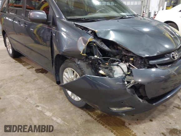 2010 Toyota Sienna XLE with VIN 5TDYK4CC2AS309994, listed as a IAAI auction lot 41487495 with 0 mi miles. Bid and sale history available at carsss.com. Image 6.