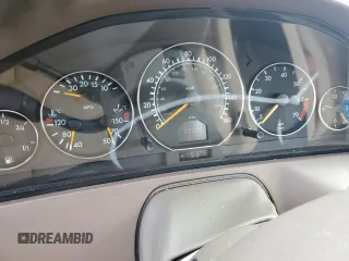 2000 Mercedes-Benz SL-Class with VIN WDBFA68F2YF189776, listed as a Copart auction lot 86550124 with 107,479 mi miles and Salvage Title. Bid and sale history available at carsss.com. Image 9.