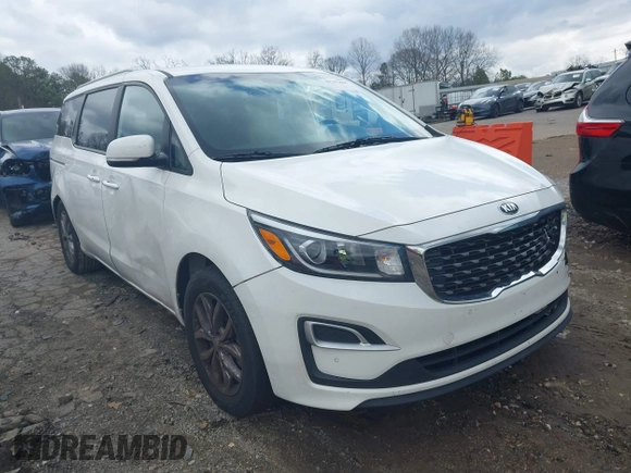 2021 Kia Sedona EX with VIN KNDMB5C11M6671063, listed as a IAAI auction lot 41707868 with 130,891 mi miles. Bid and sale history available at carsss.com. Image 1.