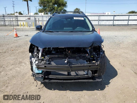 2024 Toyota Corolla Cross XLE with VIN 7MUDAAAG0RV101992, listed as a Copart auction lot 52208345 with 2,625 mi miles and Salvage title. Bid and sale history available at DreamBid. Image 5.