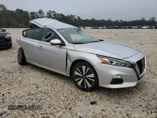 2021 Nissan Altima SV z VIN 1N4BL4DV9MN415751, wystawiony jako Copart lot #86096314 z przebiegiem Nie podano mil oraz Nie do naprawy • Non repairable. Historia ofert i sprzedaży dostępna na DreamBid. Obrazek 4.