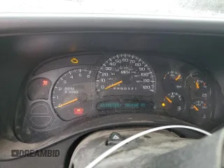 2006 Chevrolet Silverado 1500 LT1 with VIN 1GCEK19B26Z262939, listed as a Copart auction lot 43417725 with 201,800 mi miles and Salvage Title. Bid and sale history available at carsss.com. Image 9.