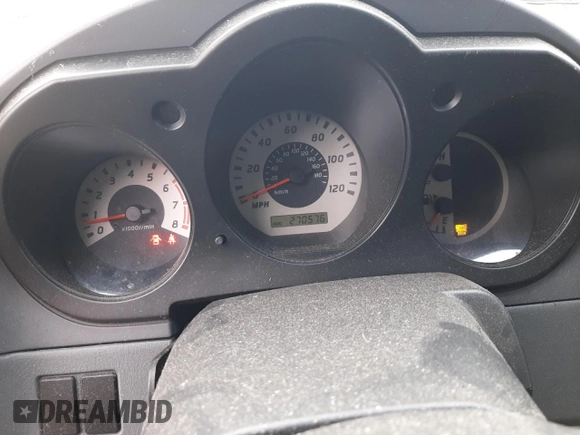 2004 Nissan Frontier LE with VIN 1N6ED27T04C469872, listed as a Copart auction lot 81666924 with 270,576 mi miles and Clean title. Bid and sale history available at DreamBid. Image 9.