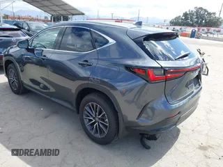 2025 Lexus NX 350 Premium с VIN 2T2GGCEZ9SC080938, выставлен на аукционе IAAI как лот 42255649 с пробегом 3 064 миль миль и . История ставок и продаж доступна на DreamBid. Изображение 3.
