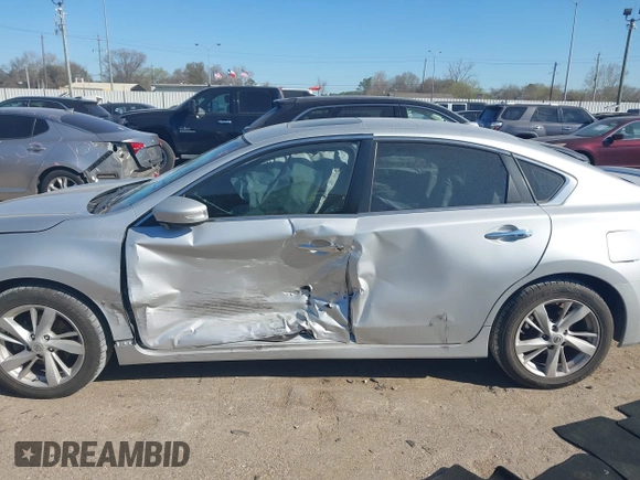 2014 Nissan Altima S with VIN 1N4AL3AP4EN232058, listed as a IAAI auction lot 41769149 with 116,492 mi miles and . Bid and sale history available at DreamBid. Image 14.