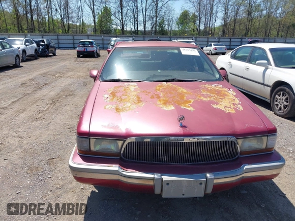 1993 Buick Roadmaster Ltd with VIN 1G4BT5374PR400327, listed as a IAAI auction lot 41987072 with 191,381 mi miles and . Bid and sale history available at DreamBid. Image 6.