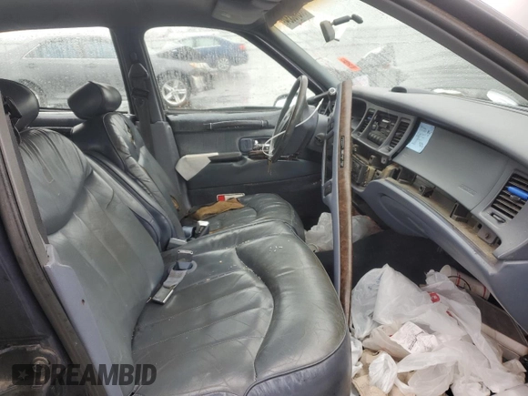 1997 Lincoln Town Car Executive z VIN 1LNLM81W7VY720905, wystawiony jako Copart lot #85910534 z przebiegiem Nie podano mil oraz Szkoda całkowita • Salvage title. Historia ofert i sprzedaży dostępna na DreamBid. Obrazek 7.