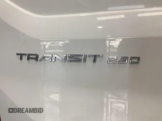 2022 Ford Transit Cargo с VIN 1FTBR1CG6NKA06474, выставлен на аукционе IAAI как лот 42521100 с пробегом 82 772 миль миль и . История ставок и продаж доступна на DreamBid. Изображение 12.