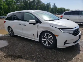 2024 Honda Odyssey Touring with VIN 5FNRL6H84RB024909, listed as a Copart auction lot 56226255 with 11,094 mi miles and Salvage title. Bid and sale history available at DreamBid. Image 4.